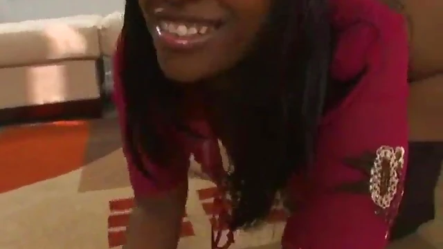 Sizzling Cherokee Oils Her Curvy Ass Before a Steamy Spanking Showdown