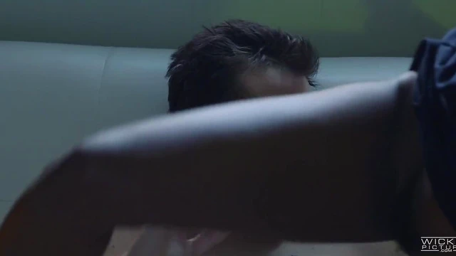 Passionate Black Beauty Jezabel Gets Throbbing Boned by Hot White Cock