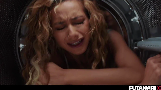 Trapped Trans Shemale Develops Huge Dildo and Screws Slutty Girl's Ass for Fullness