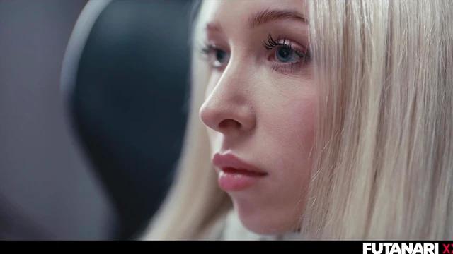 Big Tit Shemale Grows Futa Cock Freezes & fucks Blonde Pussy Hard