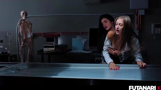 Trans Shemale With Futa Cock Gives Hot Cremepie To Sexy Tiffany Tatum