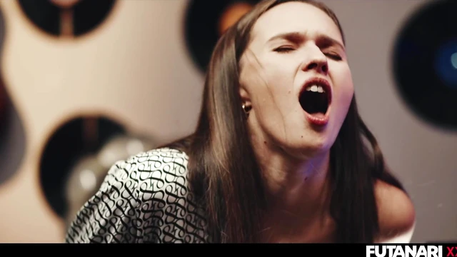 Veronica Leal Joins Epic Fuck-Fest with Futa Girls & Massive Loads