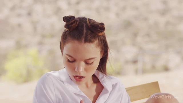 Sultry Elizabeth T Masturbates Sensually Using Her Favorite Toy Vibrator