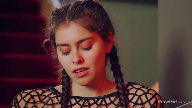 Sexy Alissa Foxy Strips Down Completely for Sensual On-Camera Showdown