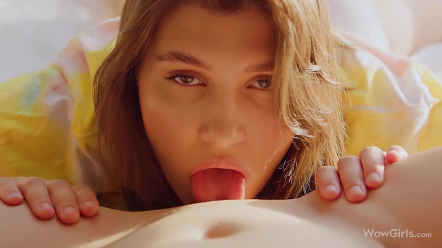 Lesbian Duo Elizabeth & Ellie Explore Each Other’s Pussies Passionately