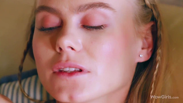 Absolutely Hot Girls Nancy & Molly Fuck Sensually On The Couch