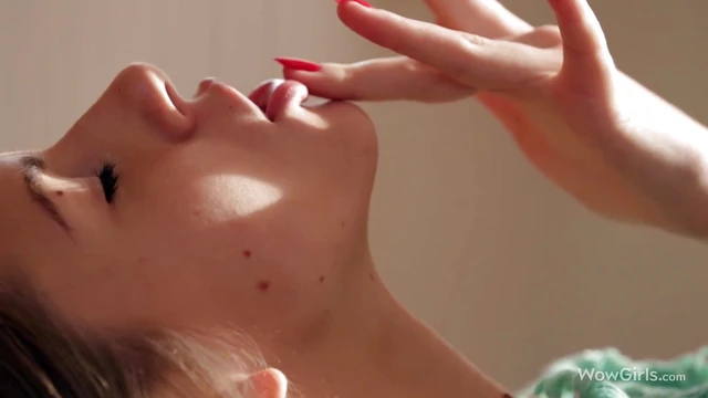 Sizzling Anjelica Teases Pussy & Ass Hole for Ultimate Pleasure Showdown