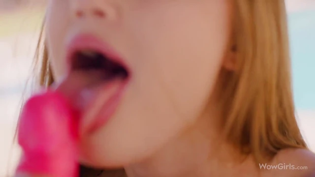 Sonya Blaze Seductively Teases Her Tits & Pussy Outdoors for All to See