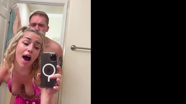 Petite Blonde Teen Gets Juicy Pussy Pounded After Dick Teasing