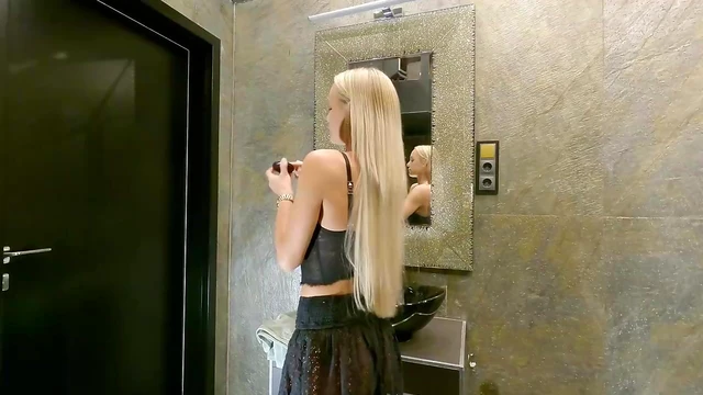 Amorous GF - hd porn - No Panties TV