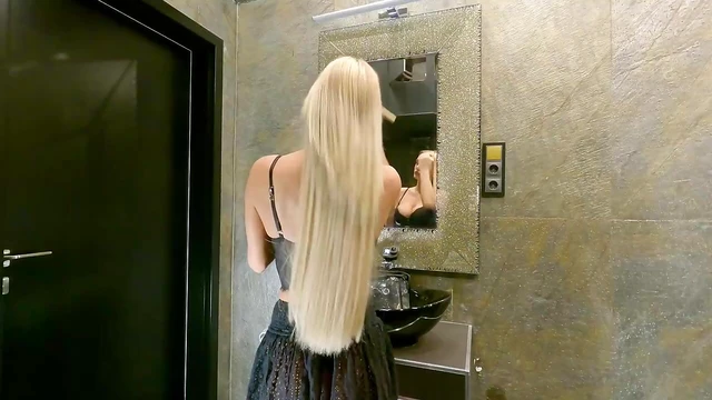 Amorous GF - hd porn - No Panties TV