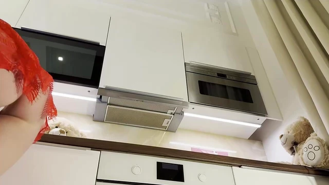 Crazy Bitch's Solo Female Sex Burning with Raw Lust