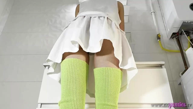Inviting sweet thing's thigh high socks trailer