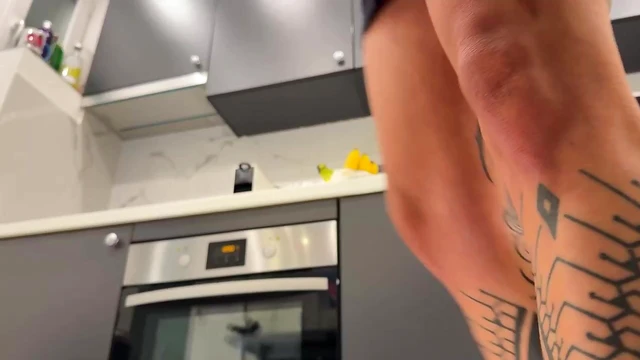 No Panties TV - short skirt clip