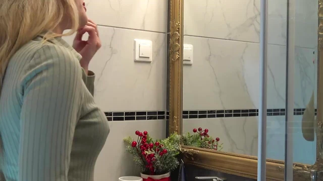 Extraordinary Bunny’s Trailer of Hardcore Slutty Bang