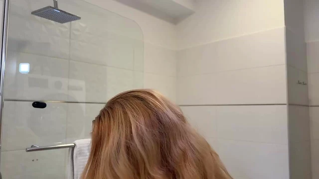 Impeccable Mate’s No-Panties Scene of Dirty Fucking