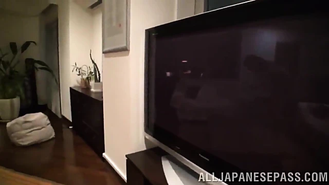 Yuna Aino's Toying Pleasure In Sultry Black Lingerie Delightful Encounter