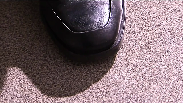 Seductive Long-Haired Cougar Shows Off Sexy Ass During Passionate Masturbation