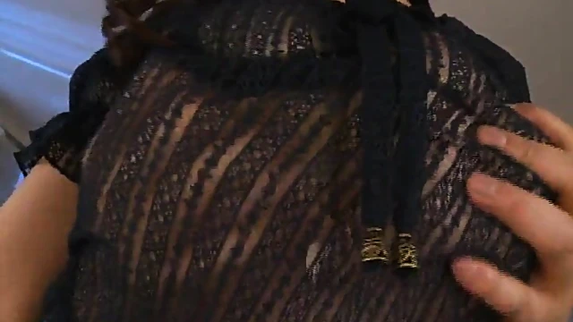 Sultry Natsu Kimio Tempts With Her Seductive Curves & Plump Tits Showdown