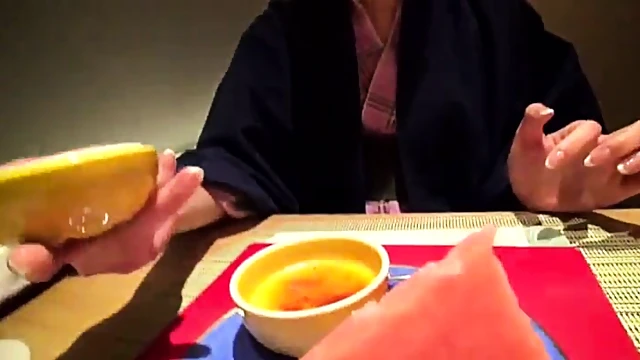 Sizzling Japanese Babe In Bikini Gets Nailed Hard By The Poolside