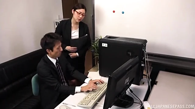 Hot Mature Brunette Mikoto Yatsuka Gets Fucked Missionary & Doggy Style