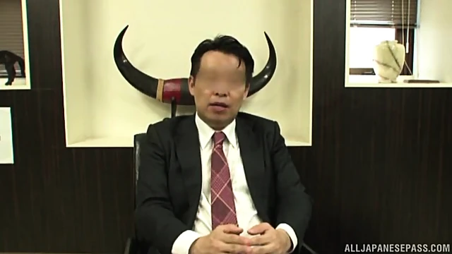 Boss Forces Secretaries To Drop Panties For Office Sex Thrills