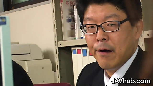 Reiko Kobayakawa Fucks Hard For That Long Awaited Raise At Work