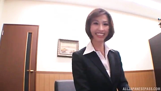 Sensual Office Woman Surrenders To Her Boss's Tempting Fuck Fest