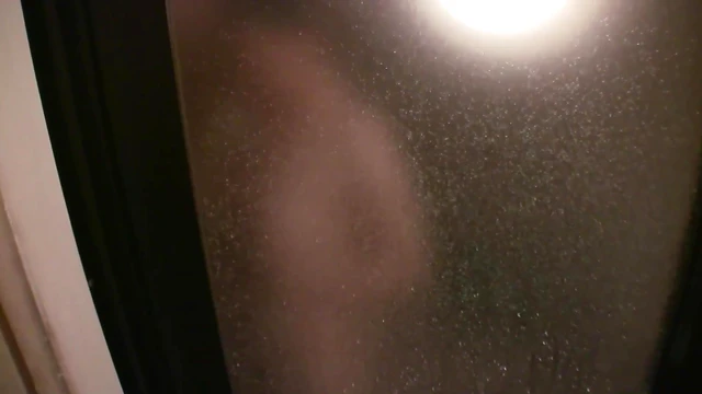 Seductive Aunt Models Naked For Naughty Nephew's Artistic Pleasure Fantasies