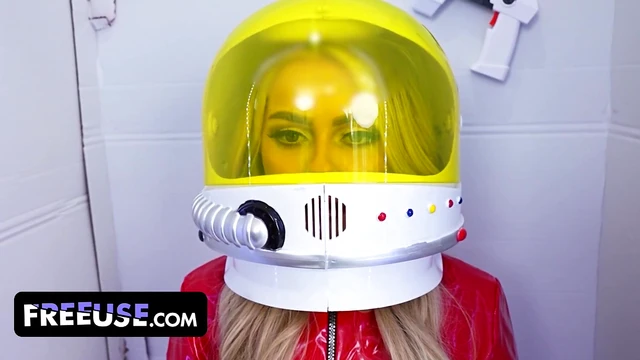 Retro Sci-Fi Fembot Haley Spades Has a Tight Little Pussy and a Breeding Kink! ~ Free Full Scene