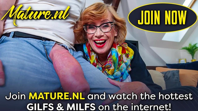 Candy Cherry & Granny Pandora Share Hot Cunnilingus Pleasures Together