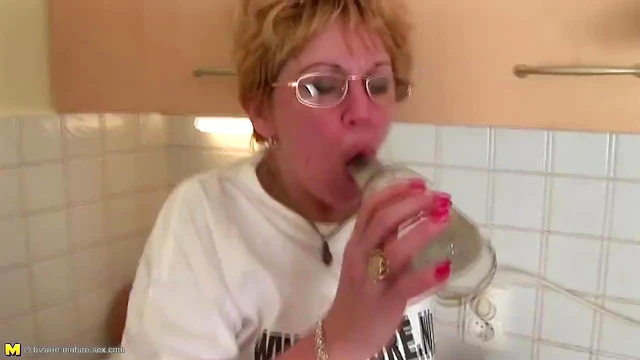 Mature Woman Fucks Her Hairy Pussy With A Bottle For Ultimate Pleasure