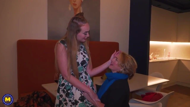 Old & Young Lesbians Share Passionate Sex Moments Together