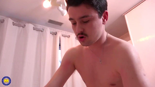 Mature Mom's Tempting Tits Play Leads To Hot Stepson Sex Action