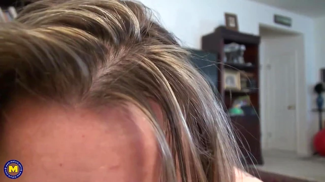 Curvy Mature Moms Crave Hard Penetration Sessions Desperately