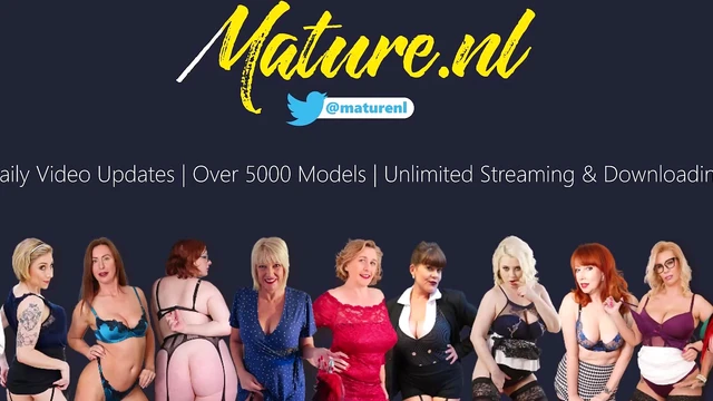 Sexy Milf Di Devi Teases & Plays Seductively On Camera Show