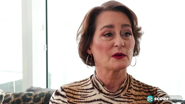 Meet Renee Kane: Discovering Our New 60+ Milf's Sultry Charms