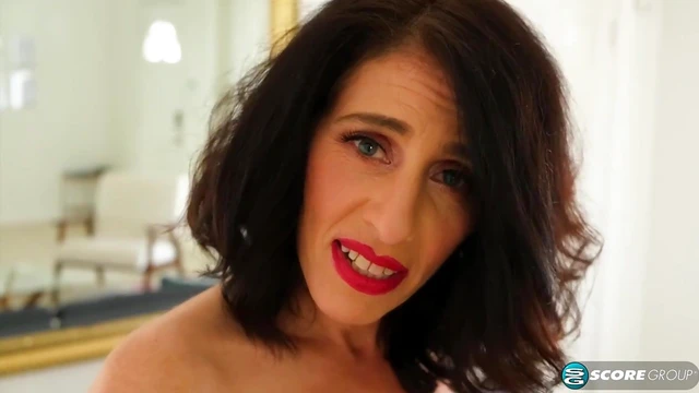 Sizzling Keli Richards Takes Two Huge Cocks Simultaneously Deep Inside Her