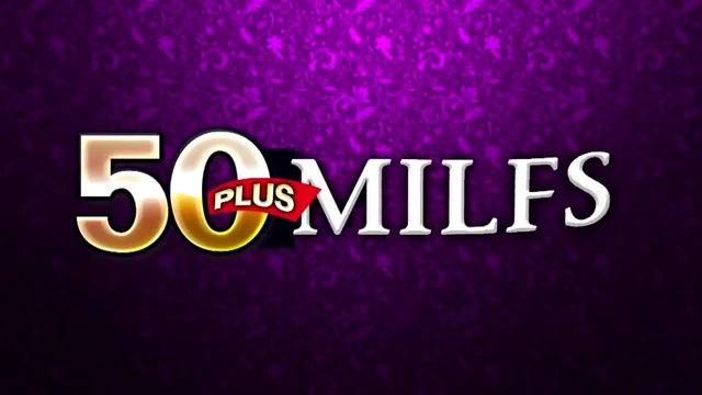 Victoria Versaci's Bootylicious Boob Showdown For Hot Passionate Action