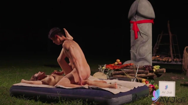 Taiwanese Beauty Li Nana Gets Hard Fucked After Showcasing Her Big Tits