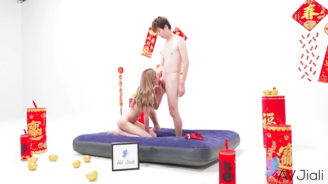 Chinese Brunette Li Zhiyan Loves Steamy Sex Games Delightfully