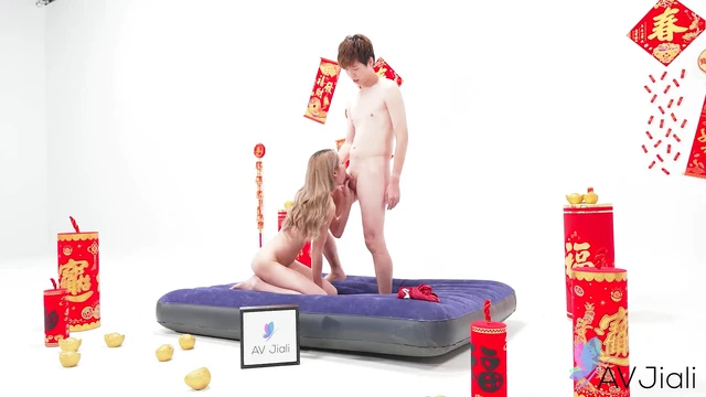 Chinese Brunette Li Zhiyan Loves Steamy Sex Games Delightfully