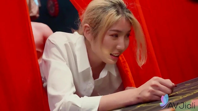 Sizzling Blonde Taiwanese Beauty Enjoys Passionate Lovemaking With Her Lover