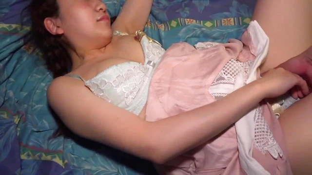 Tiny Gymnast Takes POV Video While Walking Home After Class