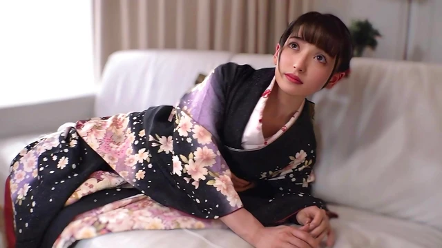 Young Woman Gets Tricked Into Revealing Her Breasts & Creampie Photoshoot