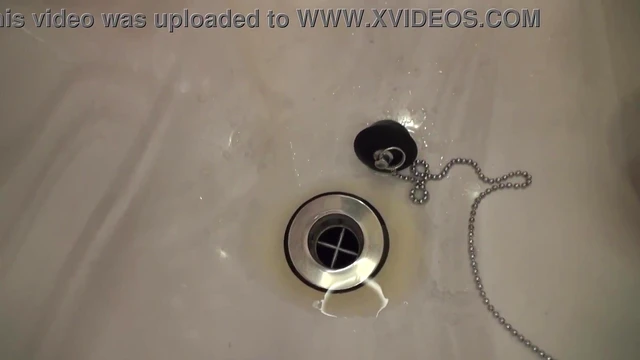 Sensual Japanese Milf Takes Bath, Tempts Her Lover With Seductive Touches