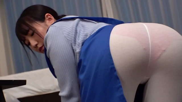 Beautiful Housekeeper's Big Ass Takes Immediate Creampie Piston Fuck!