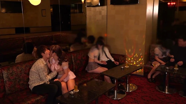 Lucky Lad Fucks Lustful Pub Lady Amidst Dangerous Thrills And Sensual Heat