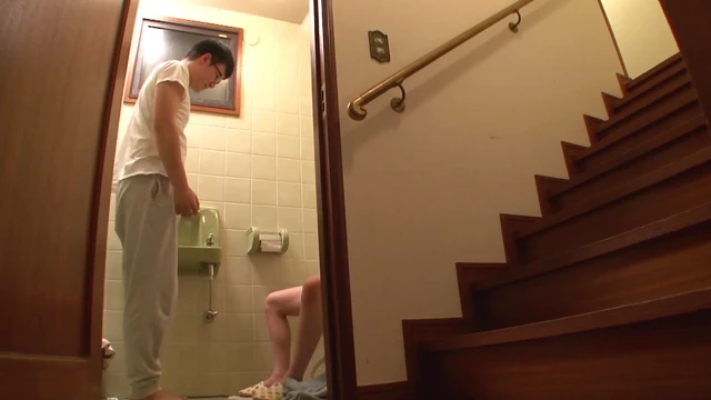 Estranged Step Sister Loses Control Under Aphrodisiac Rubbed Into Pussy By Young Brother In Toilet Sex