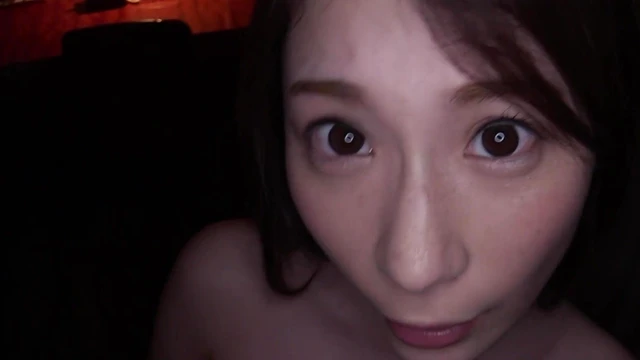 Thick-Assed Beauty Delivers Mind-Bending Ass Job & Loads Her Perfect Body With Cum